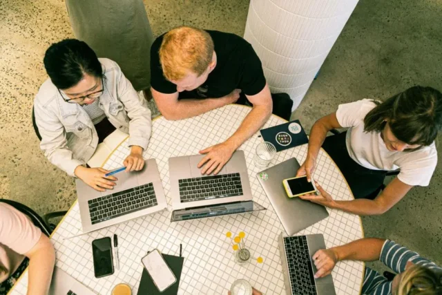Pourquoi-etre-accompagne-par-une-agence-digitale