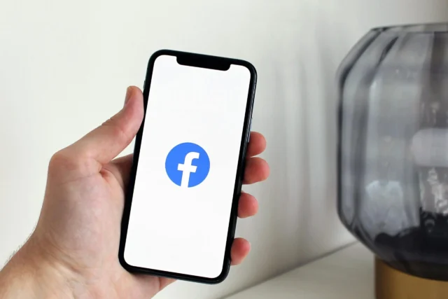 Pourquoi faire de la publicité sur Meta Ads (Facebook et Instagram) ?